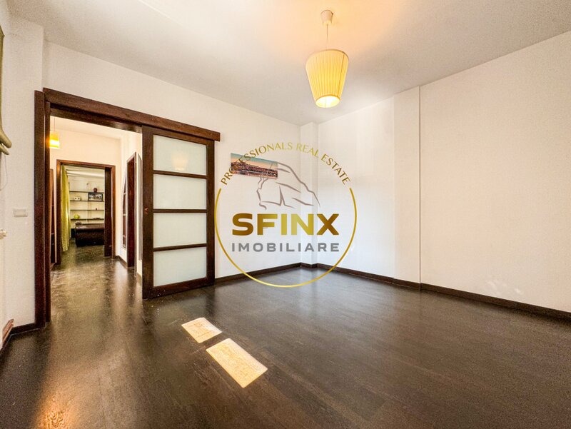 Dorobanti, spatiu/apartament de inchiriat, etaj 1 de casa.