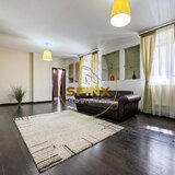 Dorobanti, spatiu/apartament de inchiriat, etaj 1 de casa